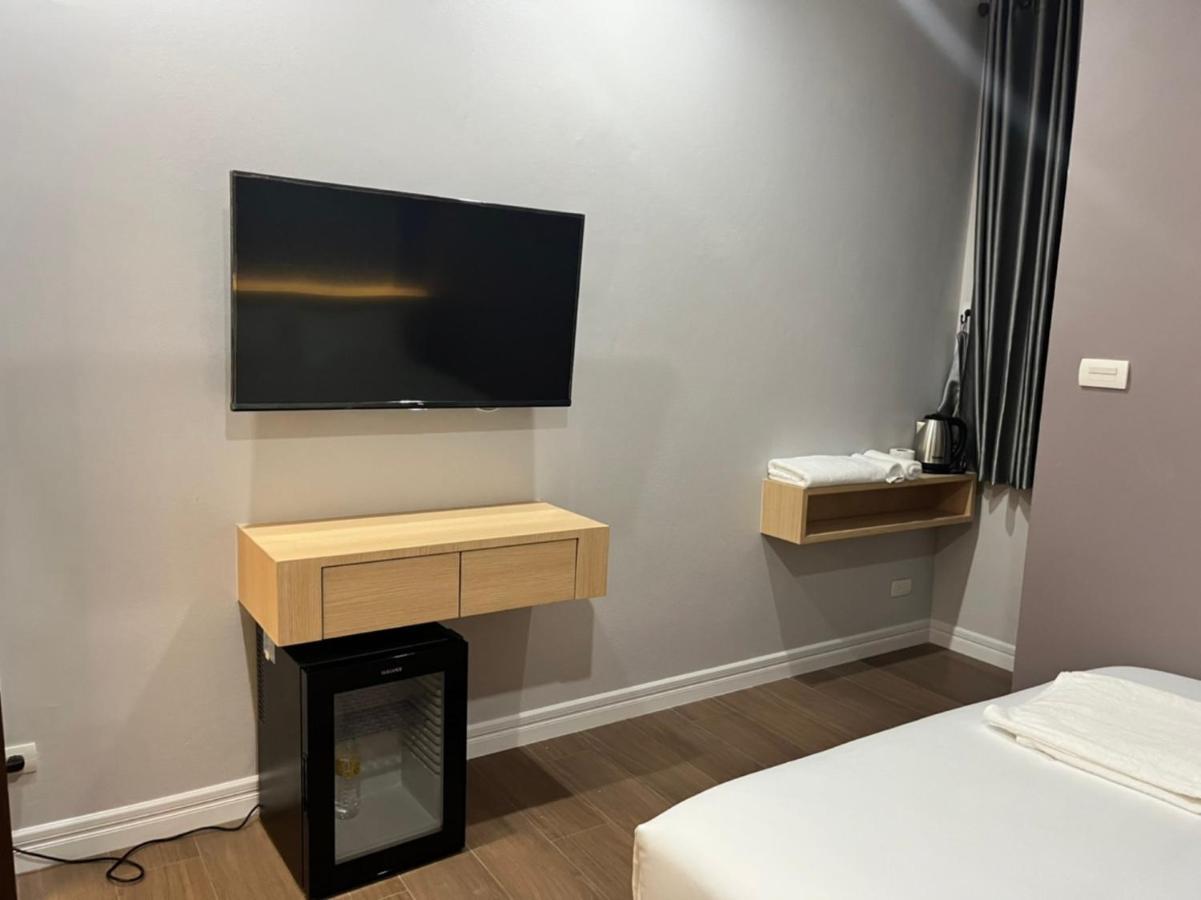 Anwari Hotel Бангкок Экстерьер фото